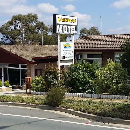 Rainbow Motel Kowen Luaran gambar